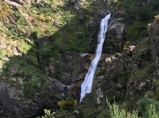 Semesterbostad Casa Do Bairro Alto Cerva